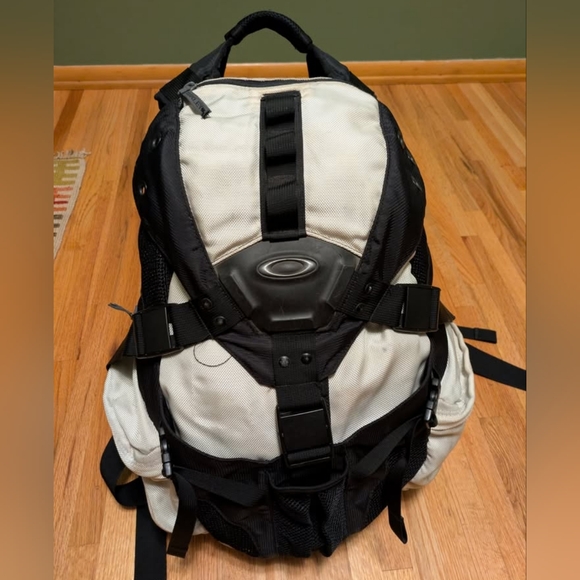 Oakley Icon Recon Backpack Beige Tan Tactical 32L Survival Go Bag Travel Pack - Picture 1 of 10